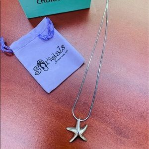 🌷STARFISH NECKLACE WITH CHAIN NWT